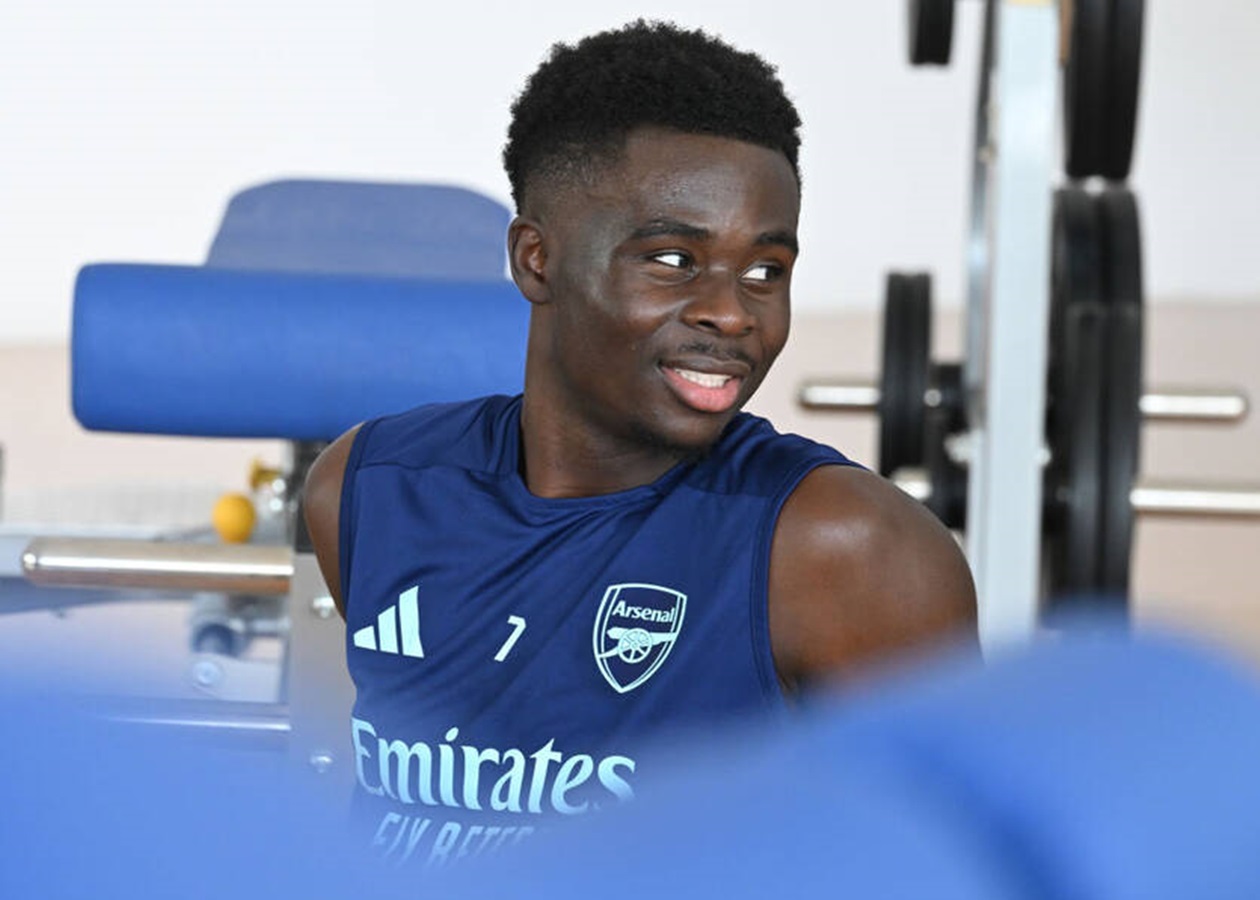 Вінгер Арсеналу залишився вірним рідному клубу, продовживши контракт