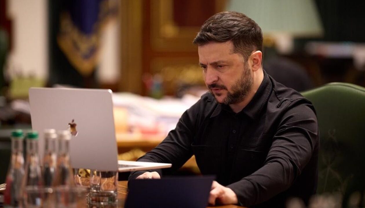 Росія заслужила на удари і тиск - Зеленський