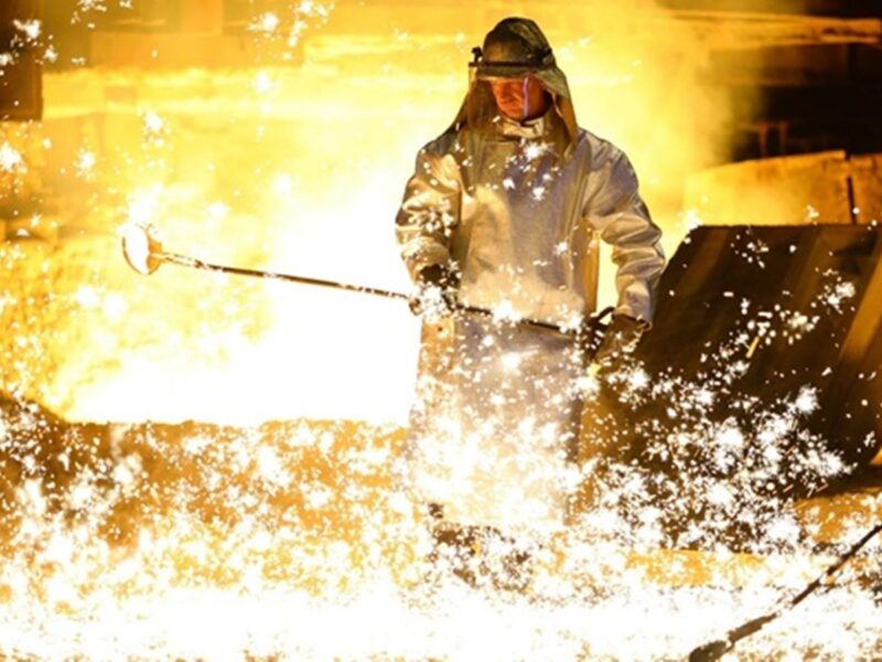 Україна збільшила виробництво чавуну і металопродукції - ЗМІ