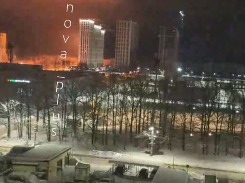 У низці міст РФ лунають вибухи, у Бердянську горить підстанція