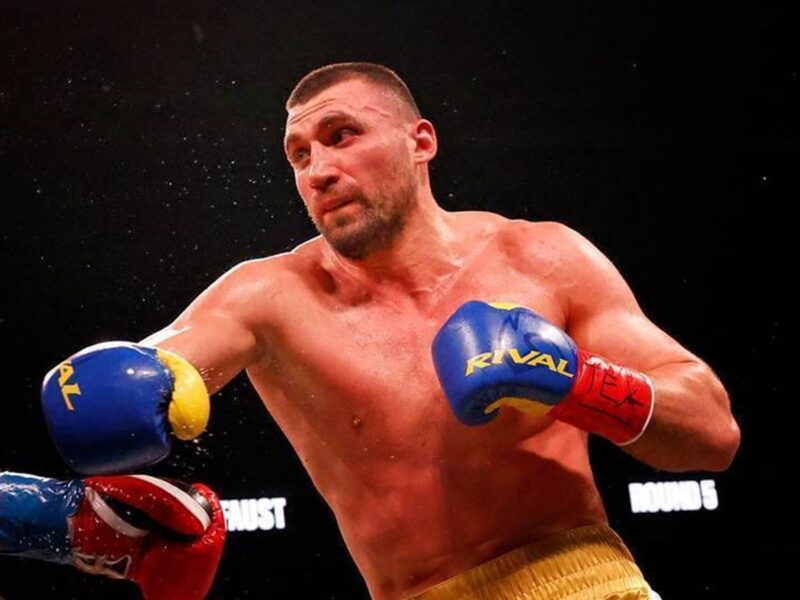 Перший випад Вихриста на рингу приніс йому перемогу над македонцем