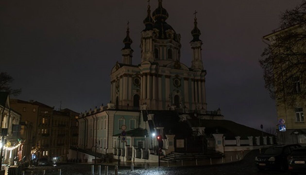 Укренерго попередило про відключення 22 січня