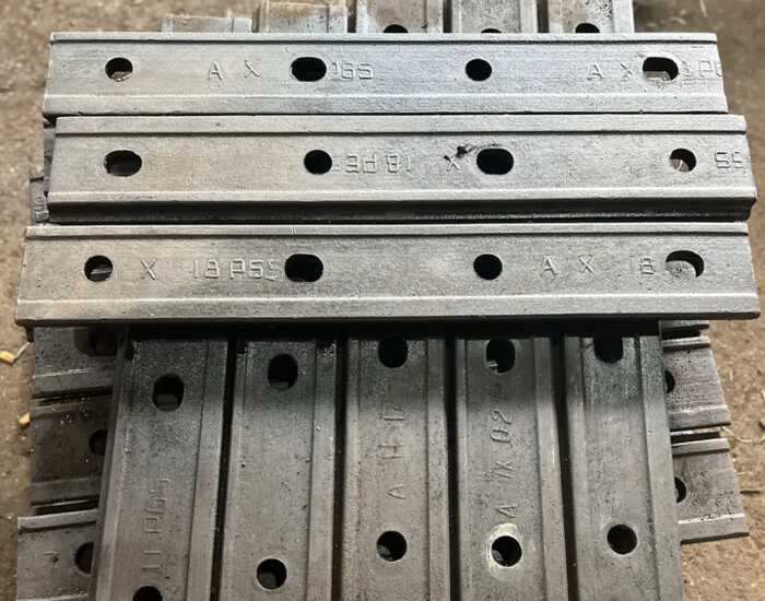 «Укрзалізниця» замовила рейкові накладки на 68,58 мільйона гривень: ціна за два роки знизилася в півтора раза