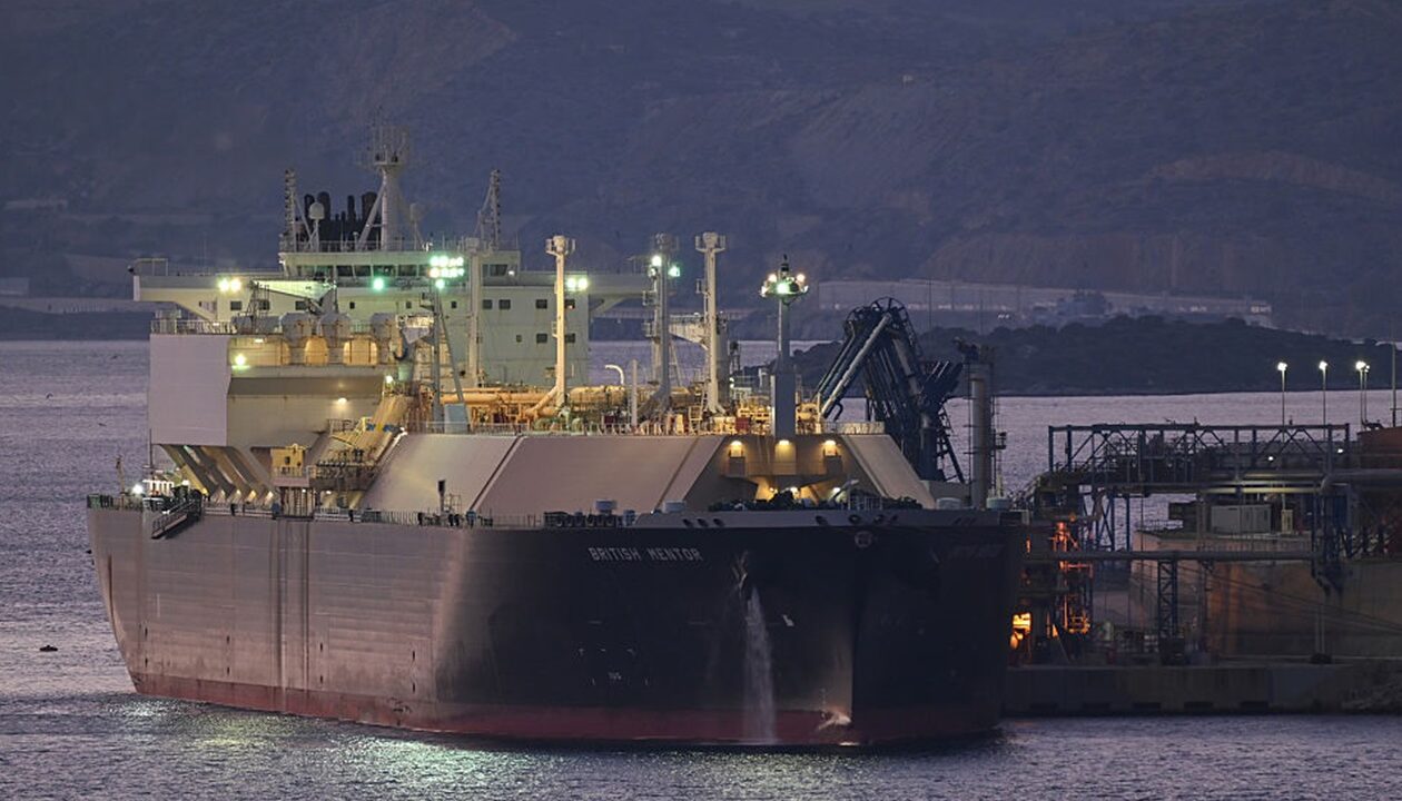 Європа шукає заміну американського СПГ через погрози Гренландії - ЗМІ