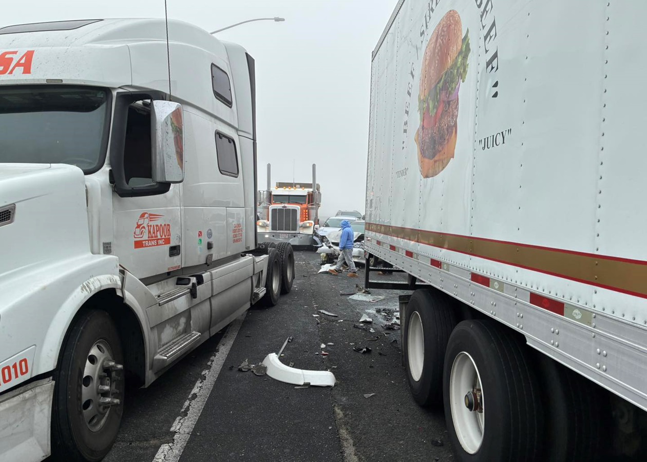 У США через густий туман зіткнулися майже 60 авто