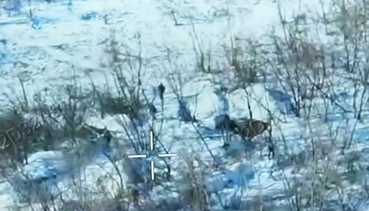 Біля Покровська рій FPV‑дронів ЗСУ врятував військових від полону