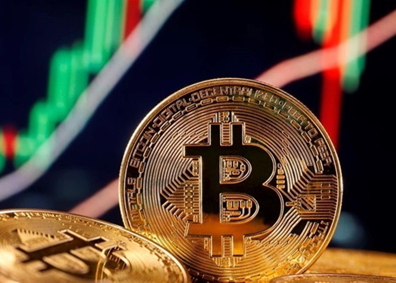 Біткоїн впав до найнижчого рівня після переобрання Трампа