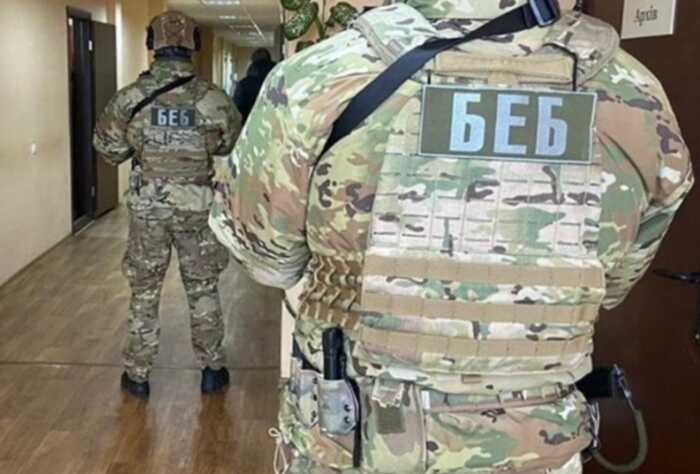 Кілька фур контрабанди і сотні ФОПів: БЕБ прокоментувало справу контрабанди «ЯБКО»