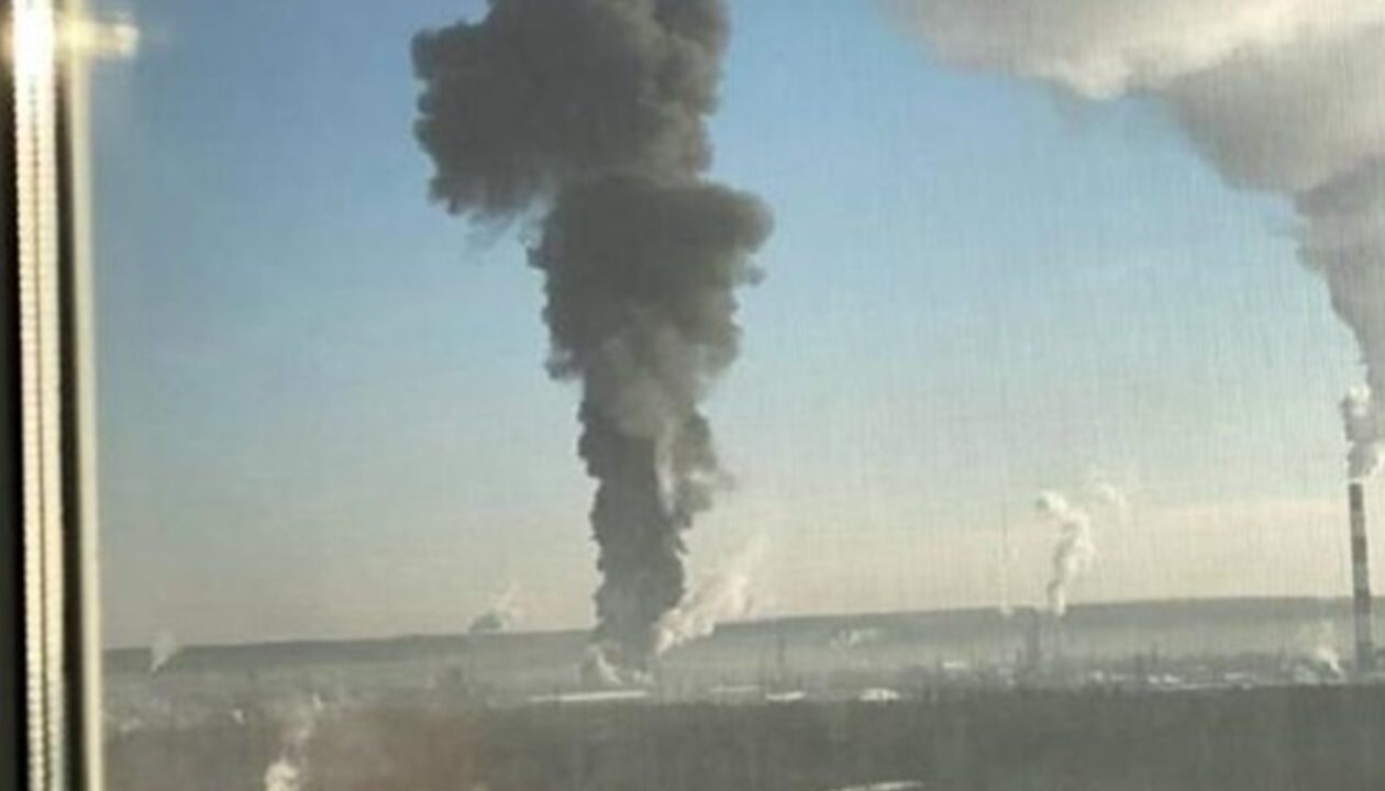 Ціни на бензин в Росії підскочили після нових ударів по НПЗ - ЗМІ