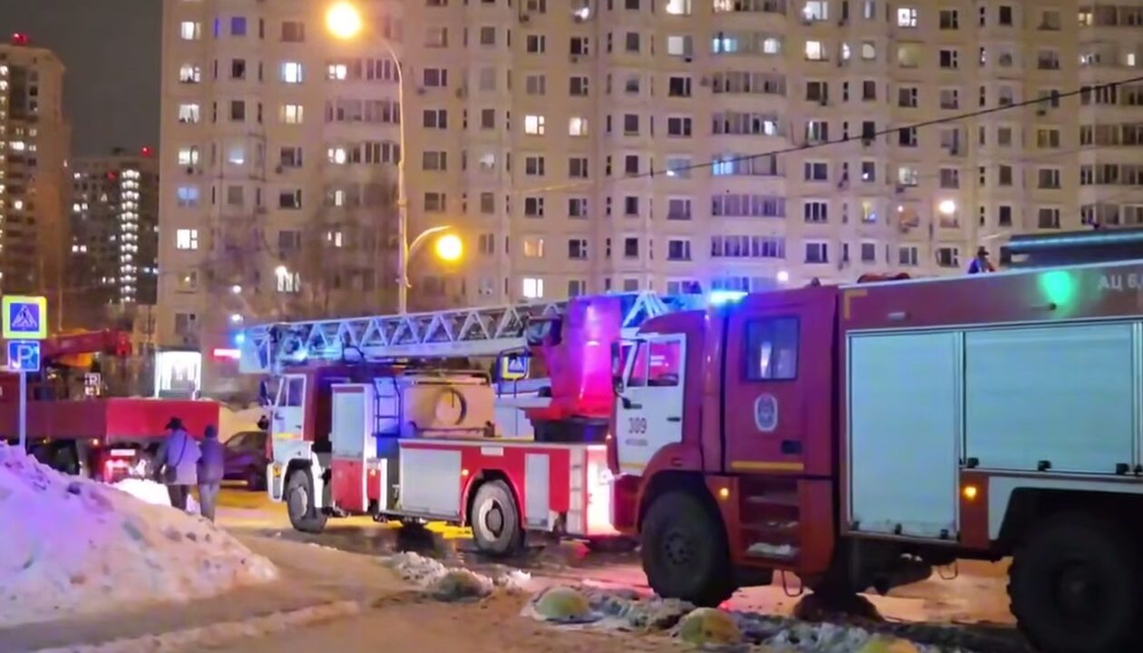 Вибух у висотці Москви: евакуйовано сотні мешканців, є постраждалі