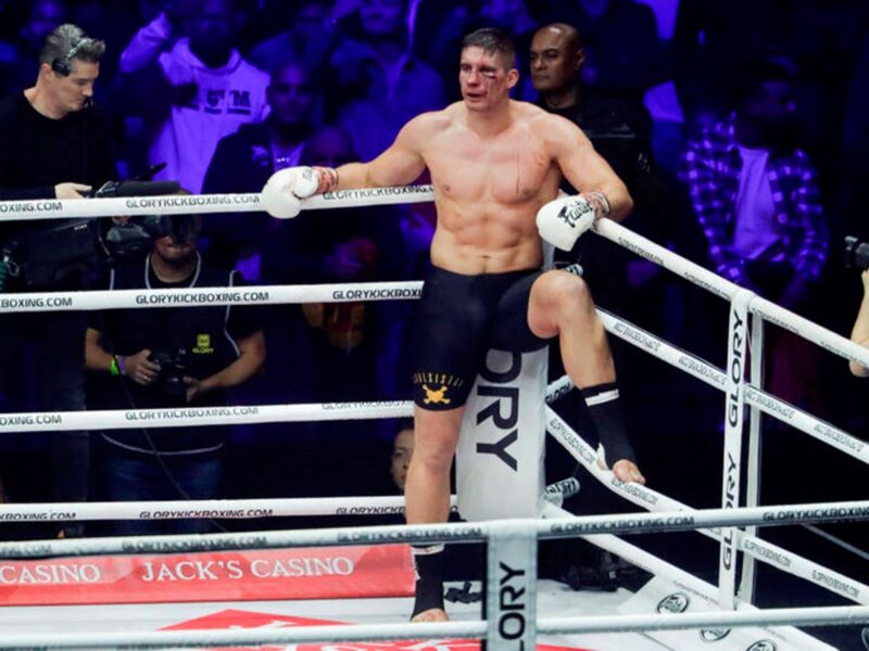 Верховен розповів про роботу з Ф’юрі-старшим напередодні зустрічі з Усиком