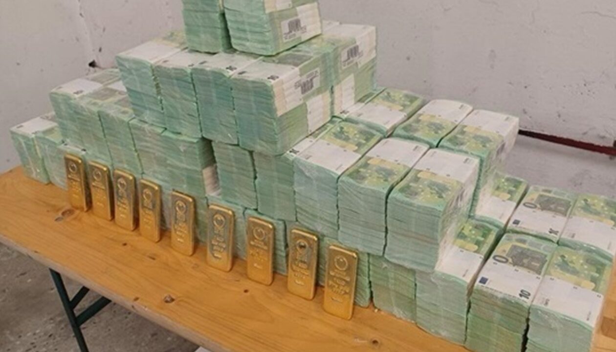 В НБУ пояснили, чи вплинуть на курс дії Угорщини