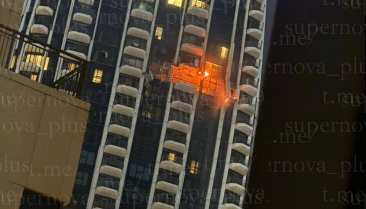 У Дубаї Герань-2 влетів у хмарочос - ЗМІ