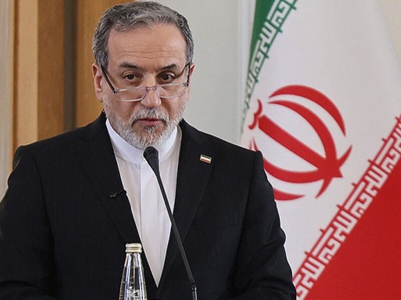 Іран заперечив наявність переговорів зі США