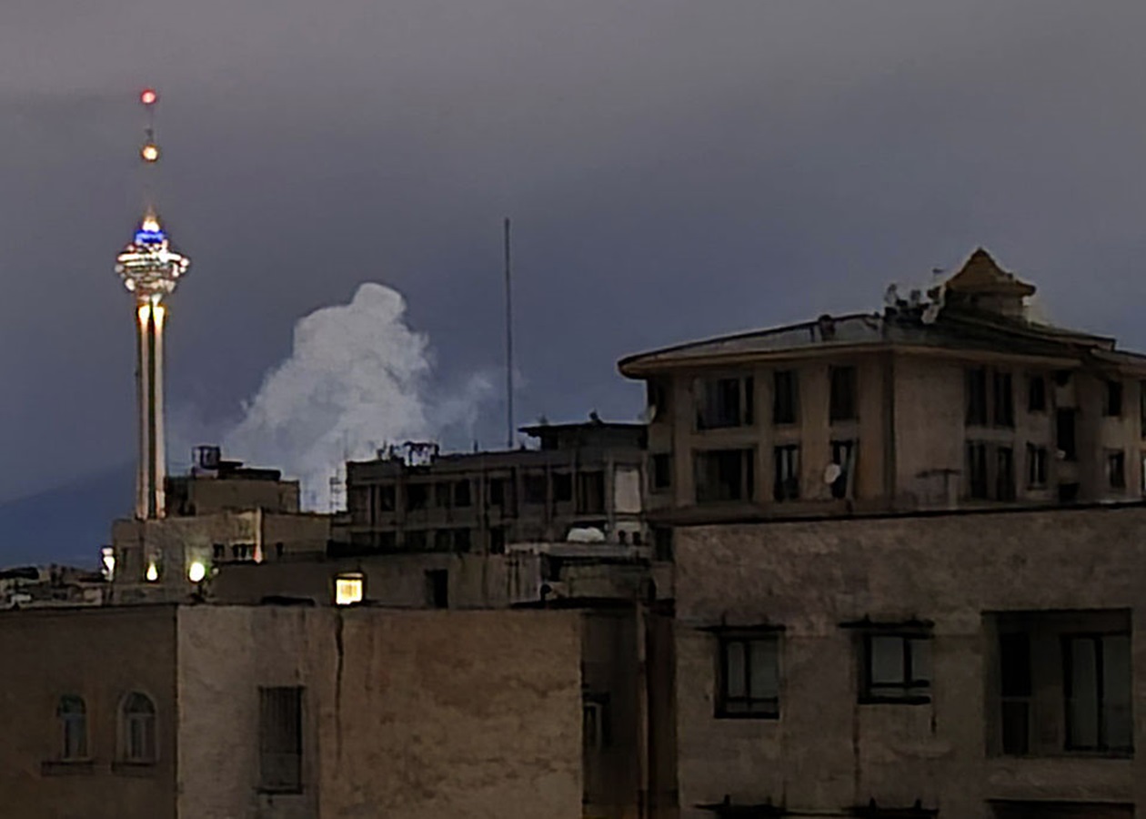 Ізраїль добиває військову промисловість Ірану