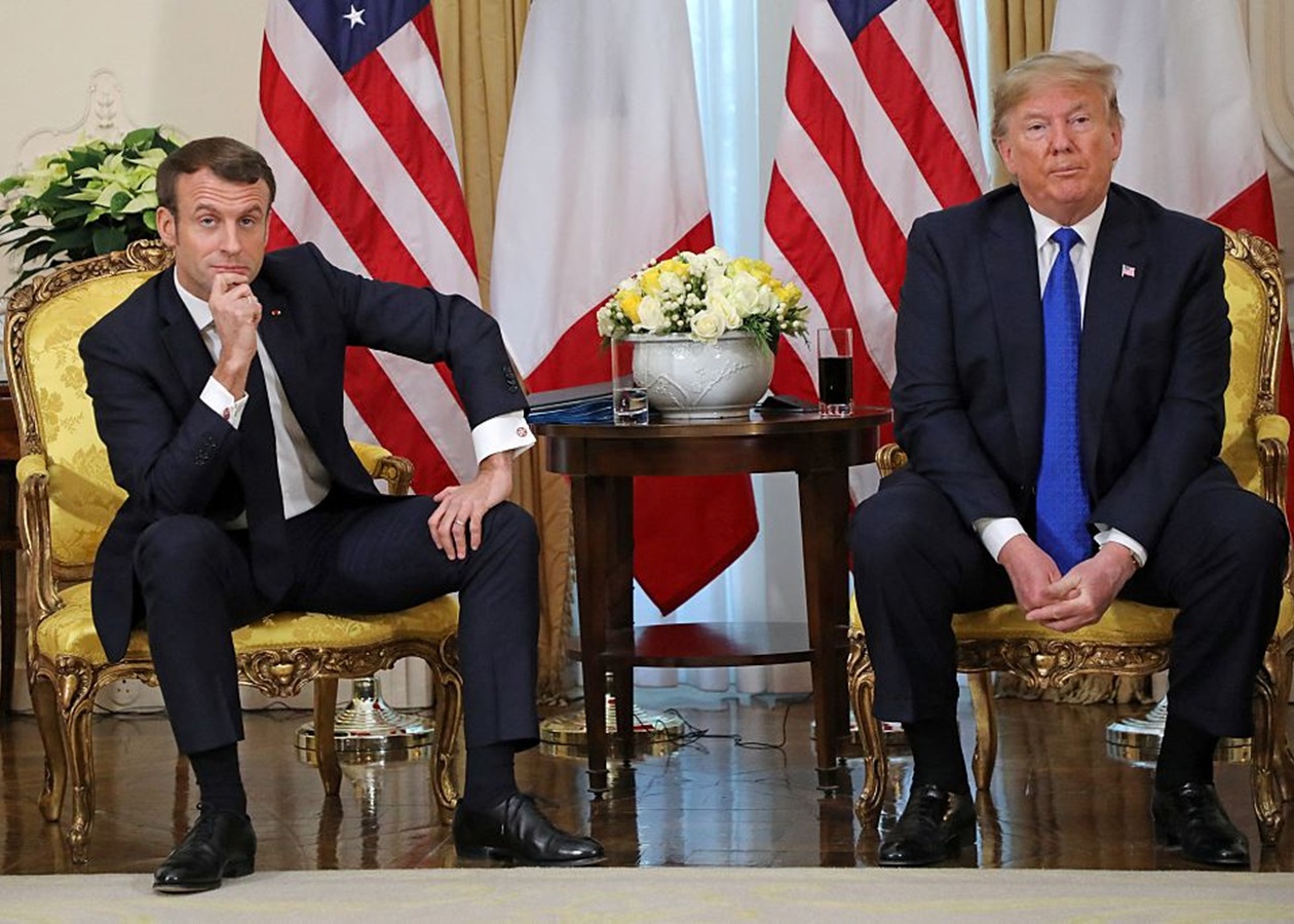 Трамп висміяв Макрона та його дружину, президент Франції відповів