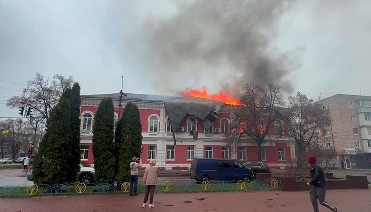 "Шахеди" атакували міськраду в Прилуках