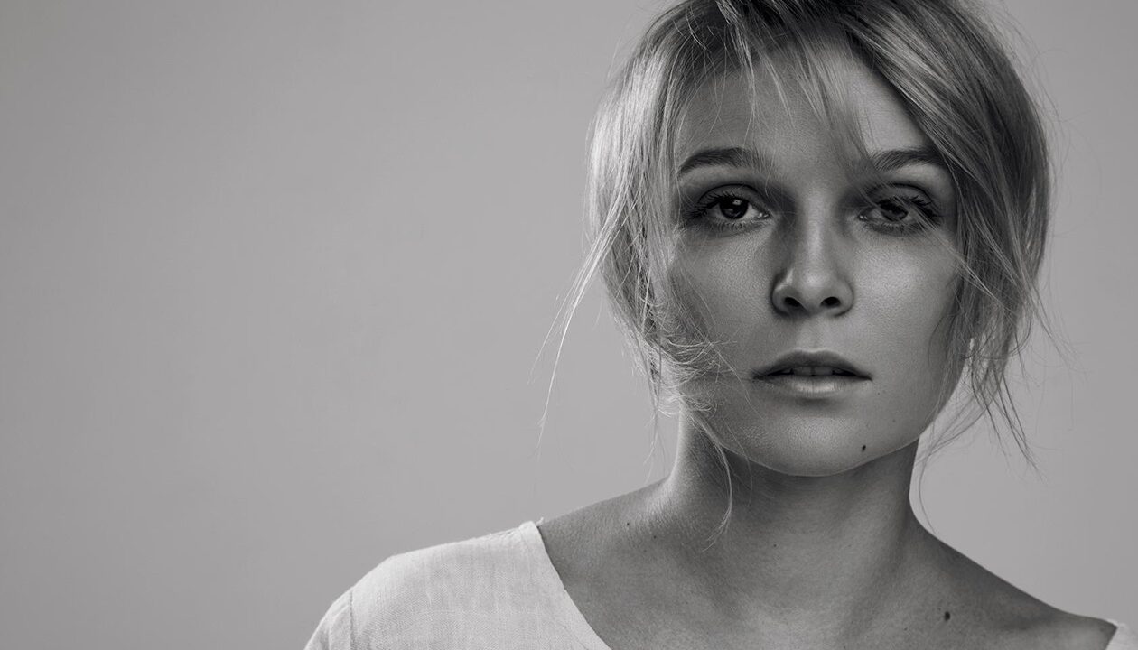 Ексзірка російського кіно втратила кар’єру, але обрала життя в Україні