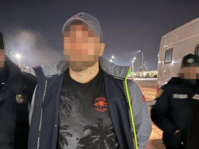 Бельгія екстрадувала в Україну чоловіка, що п'ять років ґвалтував падчерку