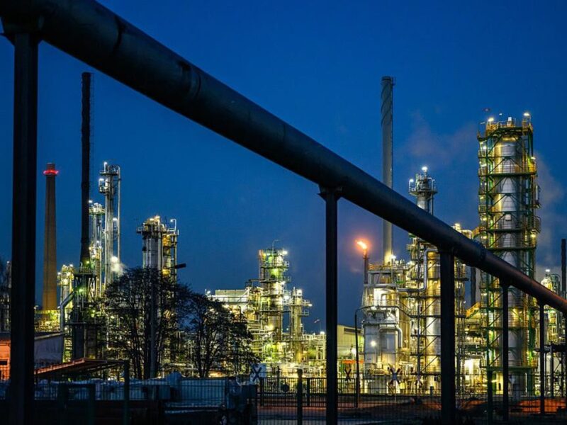 Німеччина відреагувала на зупинку Росією транзиту казахської нафти