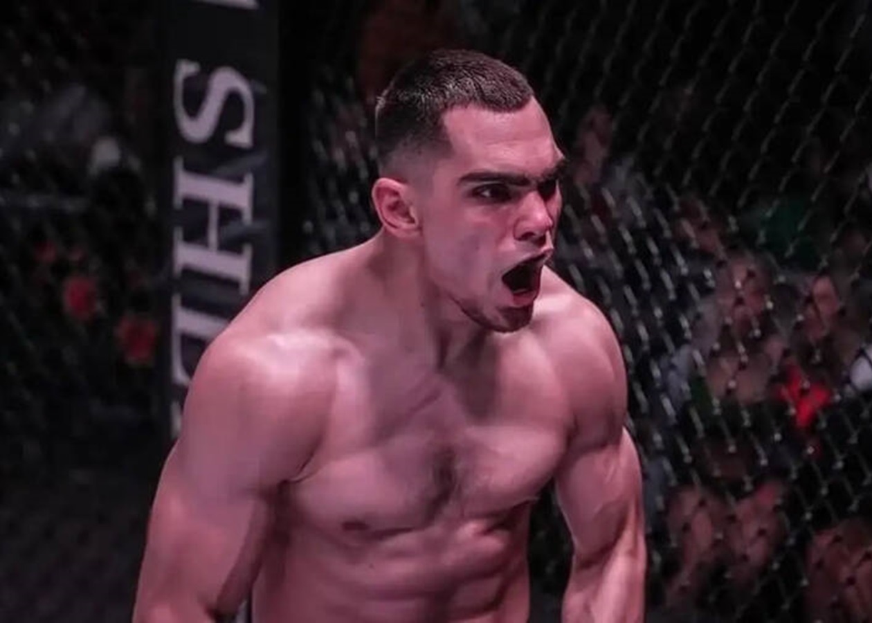 Український боєць отримав шанс дебютувати в UFC
