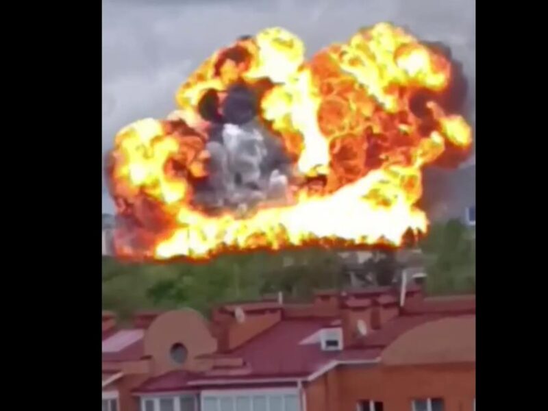 У російському П'ятигорську вибух знищив АЗС