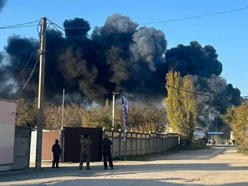 Крим відрізають від РФ: дрони ЗСУ знищують паливний тил