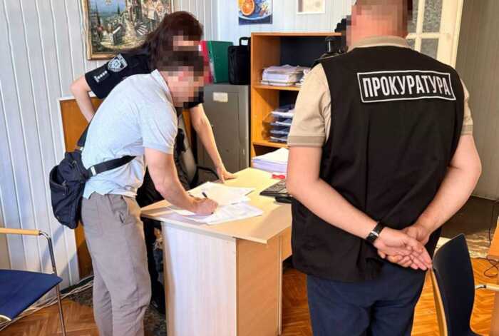 Посадовця Бродівської міськради Гащака підозрюють у незаконному виділенні 2,6 мільйона гривень бюджетних коштів