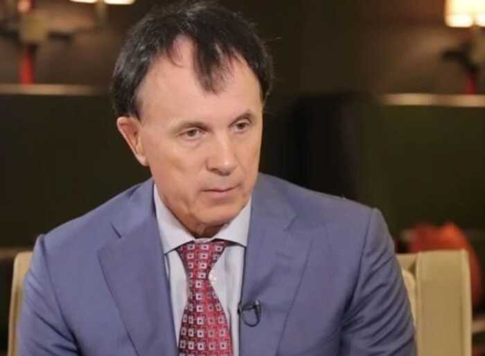 «Монстр» Баленка: як депутат Київради намагається узаконити незаконну забудову в центрі Києва