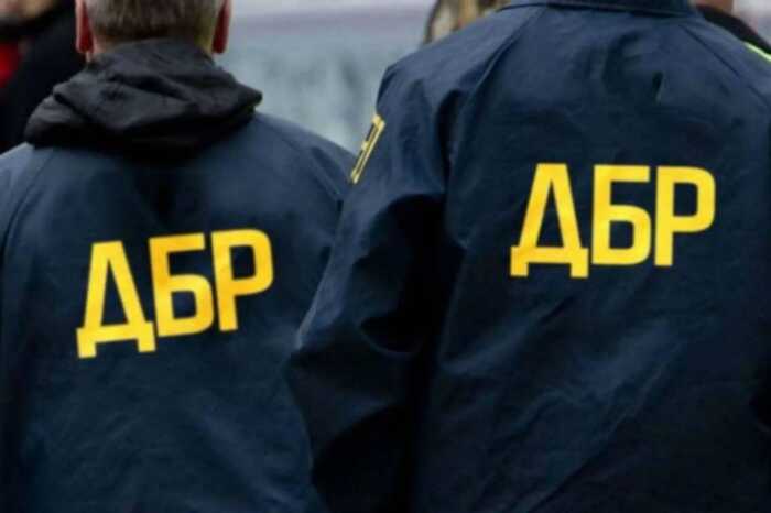 Майже 2,6 мільйона гривень збитків: посадовець військової частини Сумщини організував схему фальшивих бойових відряджень