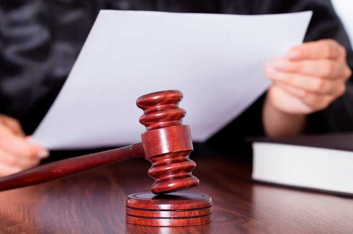 Податкова програла суд: ФОП відстояв бізнес та скасував мільйонні штрафи за iPhone та «відсутність обліку»