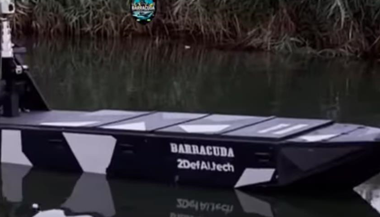 ВМС показали, як працює морський дрон Баракуда