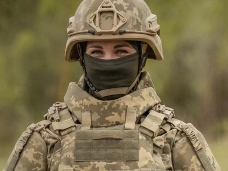 МО придбало партію нових жіночих бронежилетів