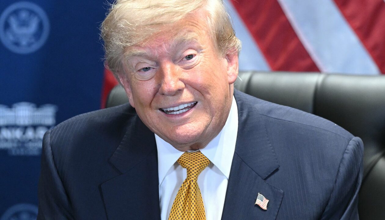 Трамп готує нові мита для 60 країн - ЗМІ