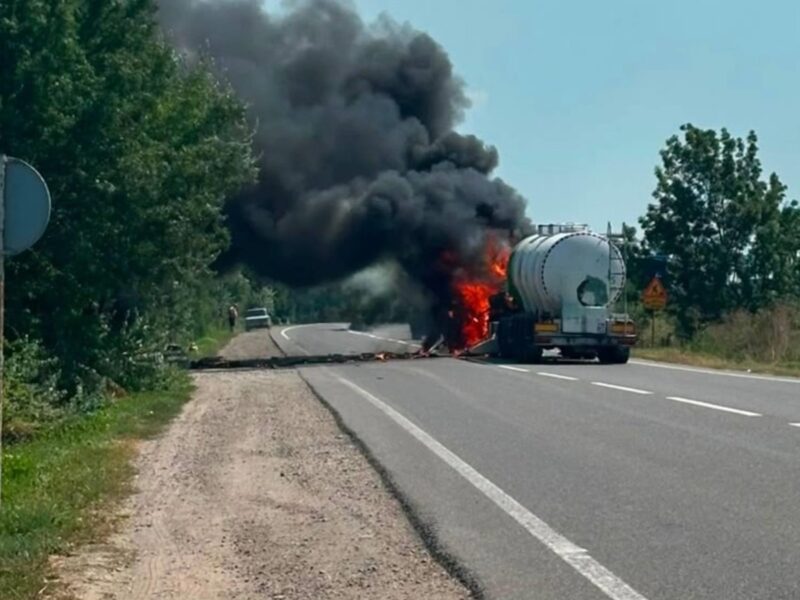 Росіяни вбили двох людей у вантажівці на Одещині