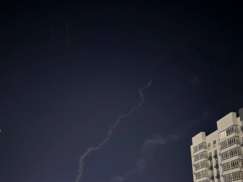 Масована атака на Новоросійськ: куди "прилетіло"
