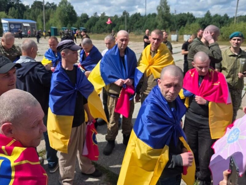 Україна повернула з полону понад 100 військових