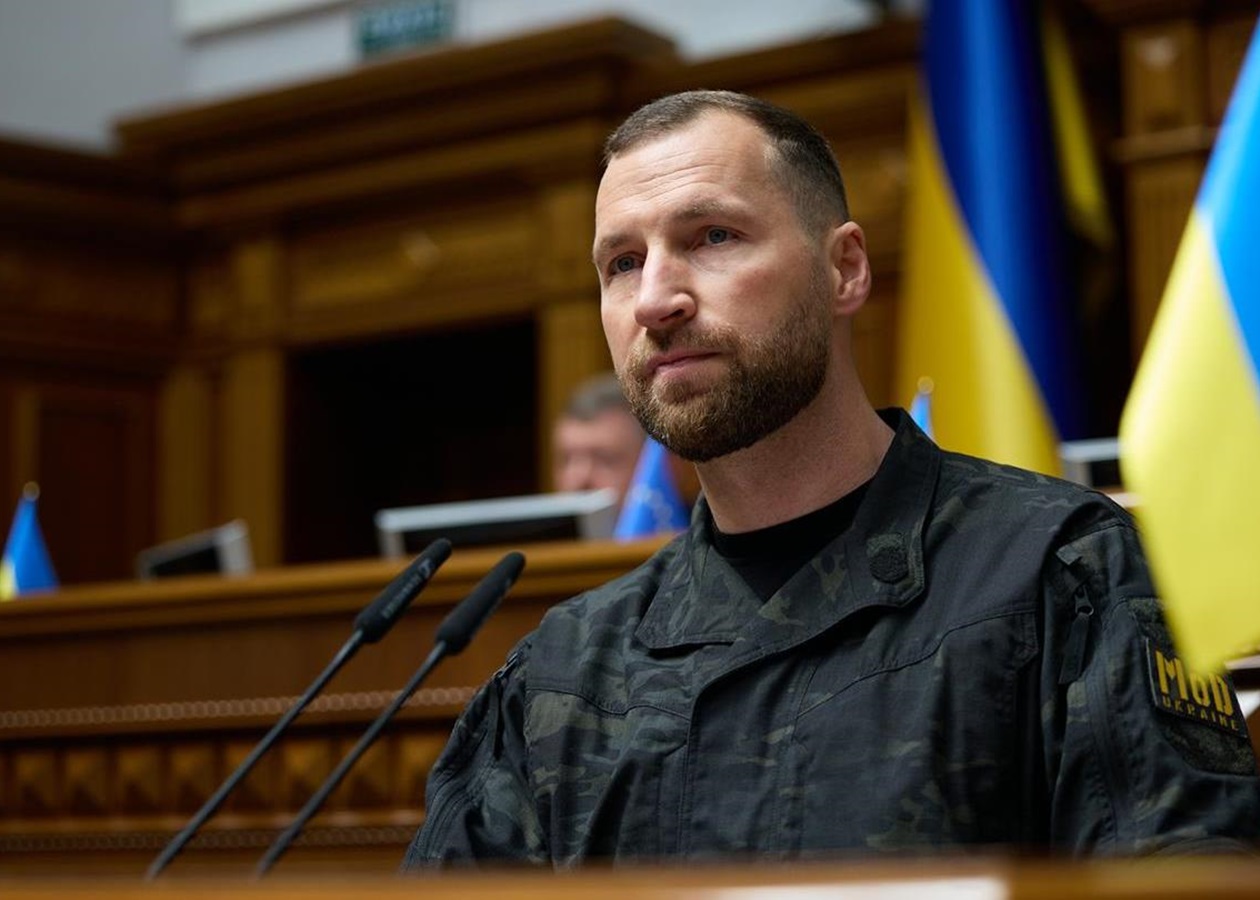 Рада призначила Хмару міністром оборони