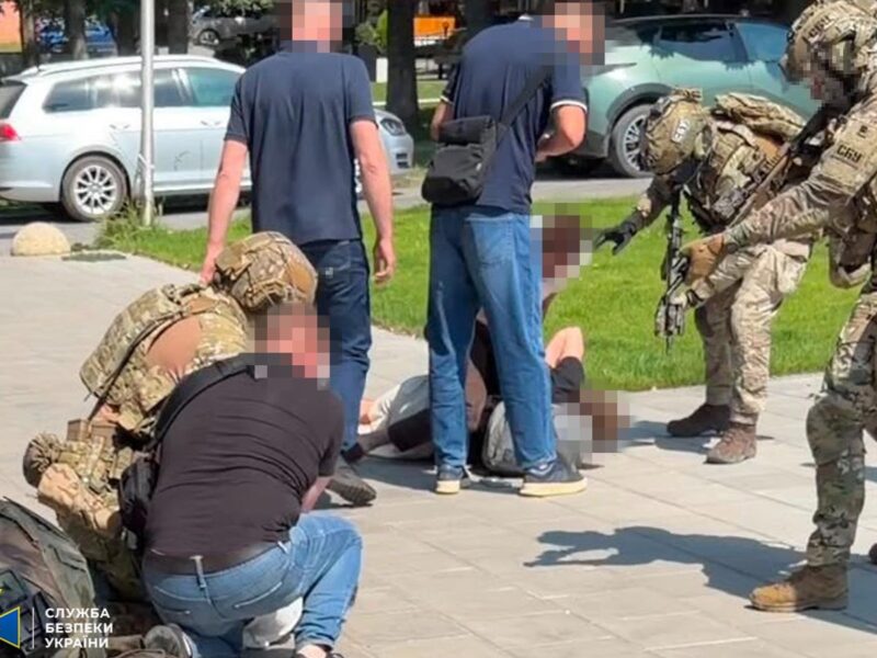 Підпал електропідстанції у Чернівцях: СБУ затримала двох агентів