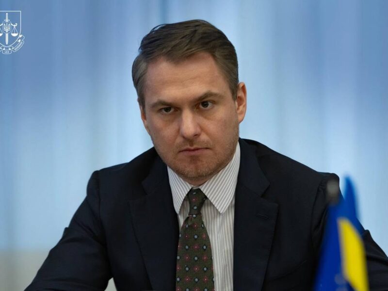 Рада готується розглянути звільнення Кравченка